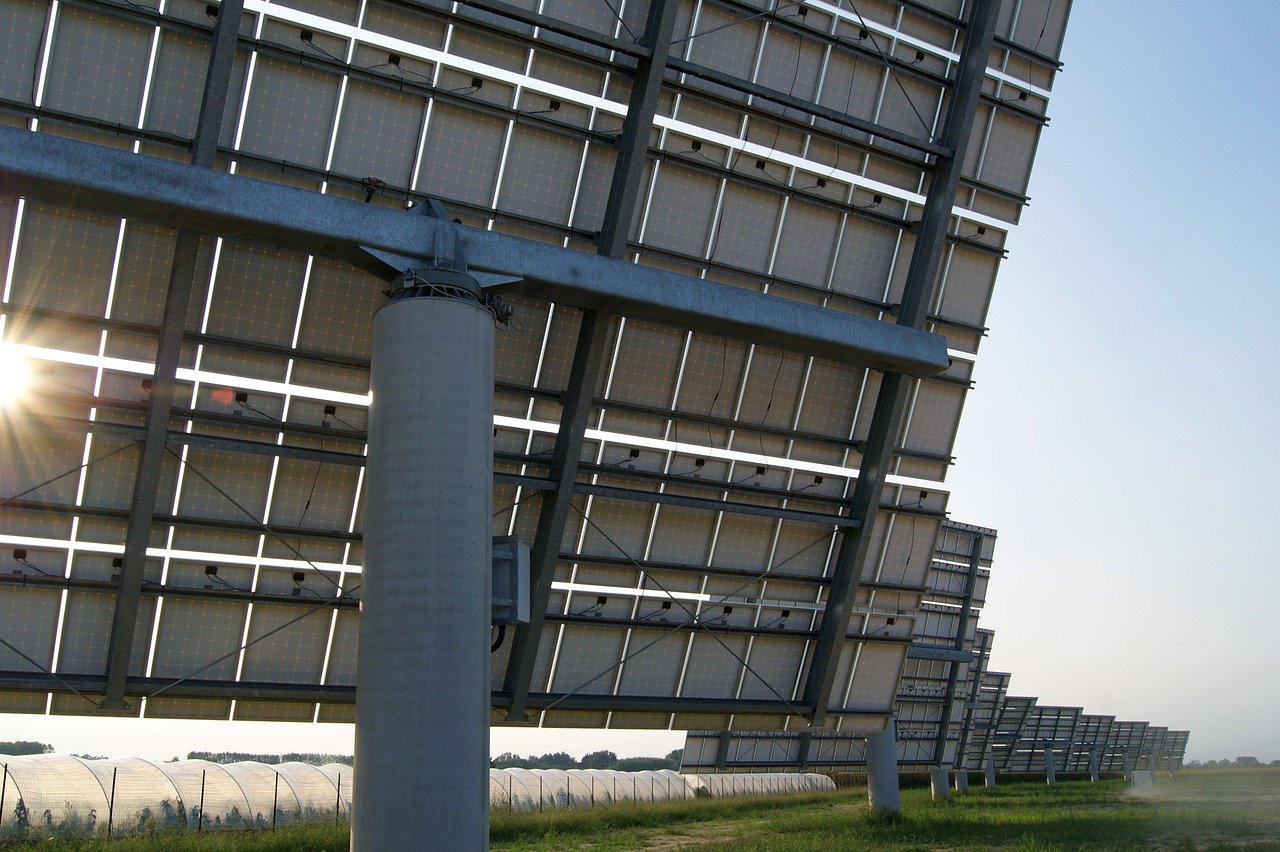 Monitoring zużycia energii,  montaż instalacji pv: kolektory słoneczne Rzeszów